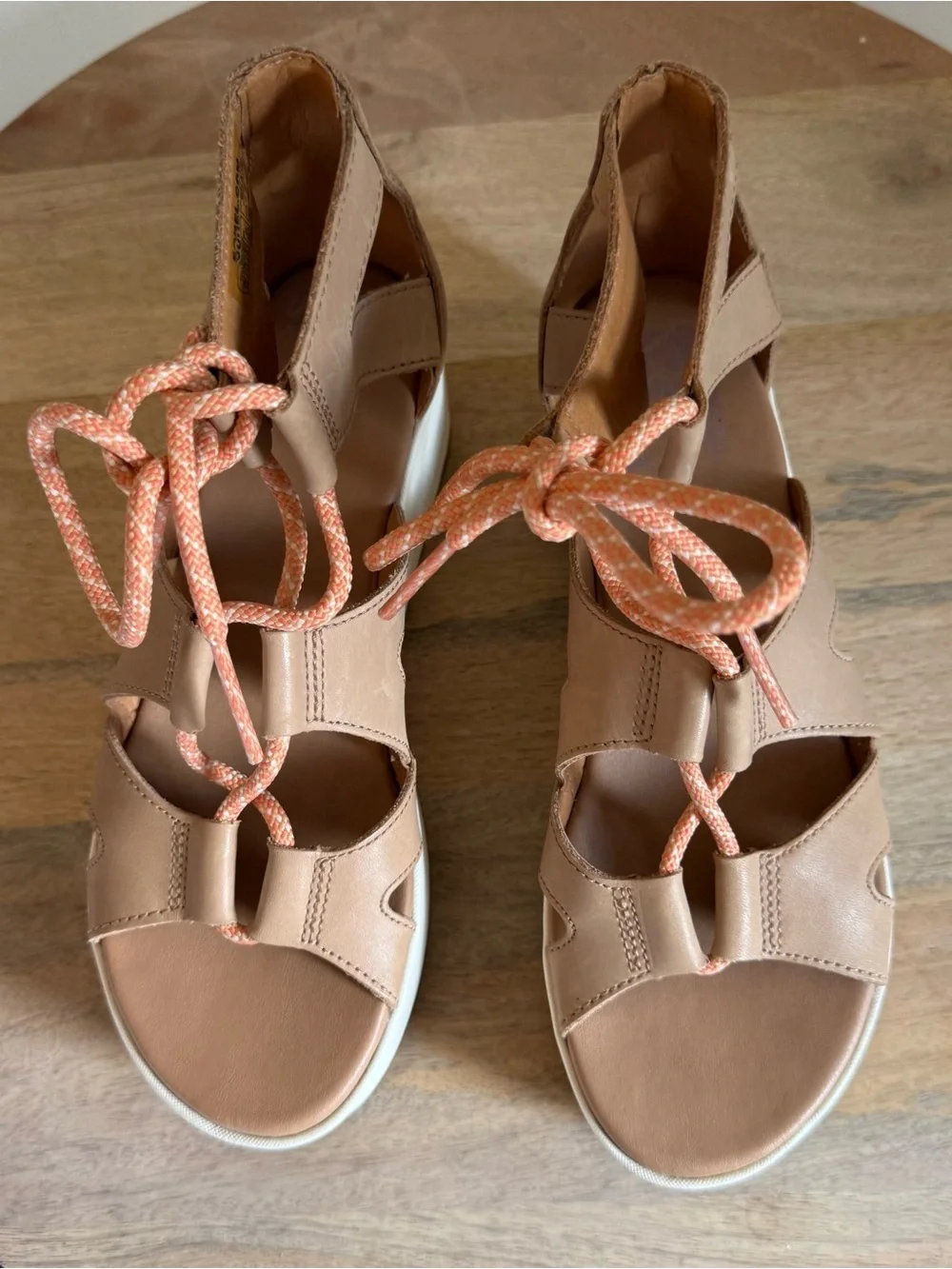 Sorel Women’s Cameron Tan Platform Lace-Up Sandal Size 5 1/2